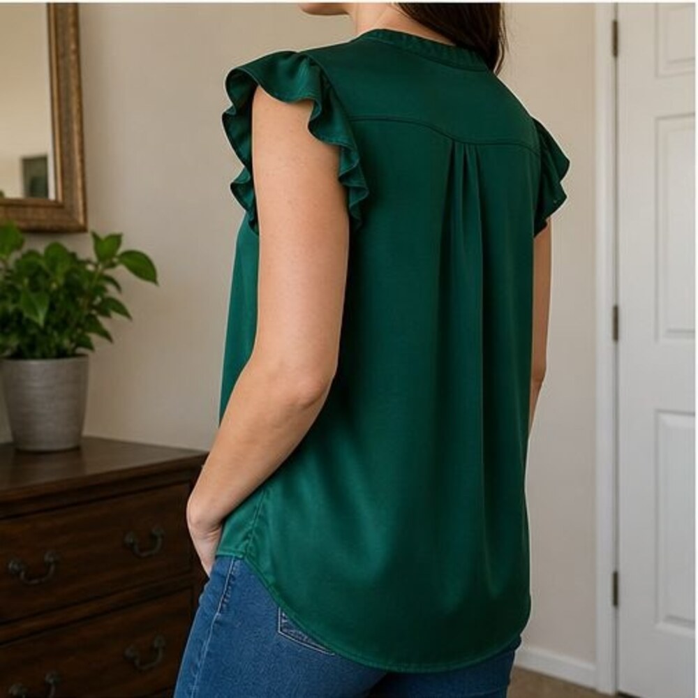 Emerald Ruffle Blouse - Picture 3 of 6